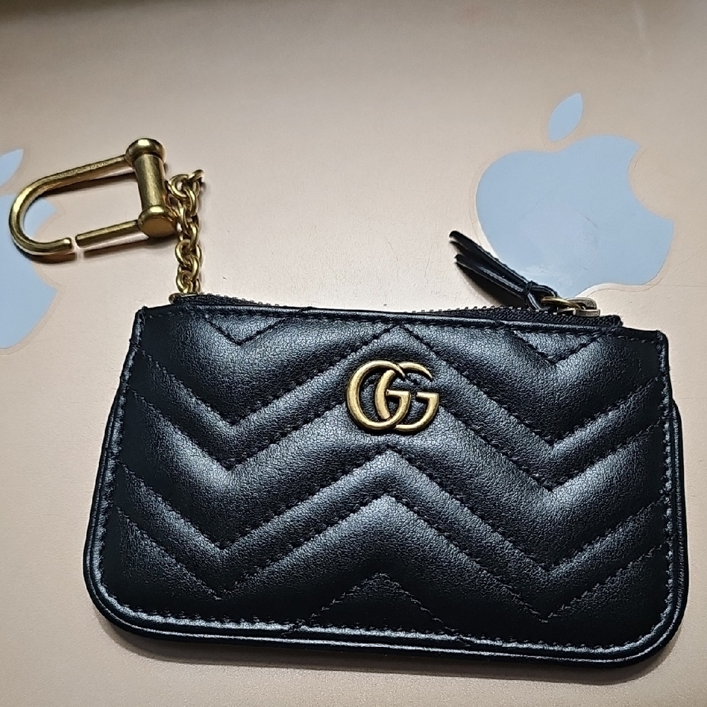 Gucci Black and Gold Key & Card Holder - Picture 6 of 14